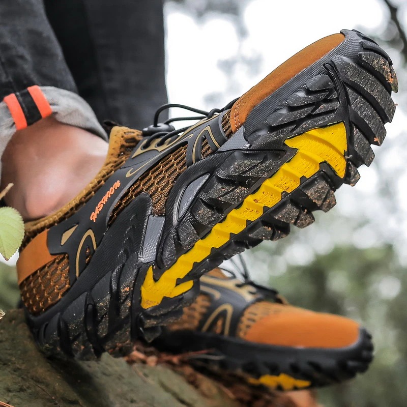 summer hiking shoes